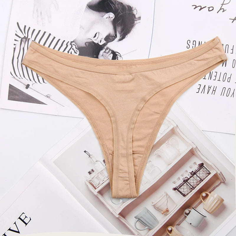 RUMILA Cotton & Lace Women’s Panties – Low Waist Soft Briefs & Thongs with Bow Detail