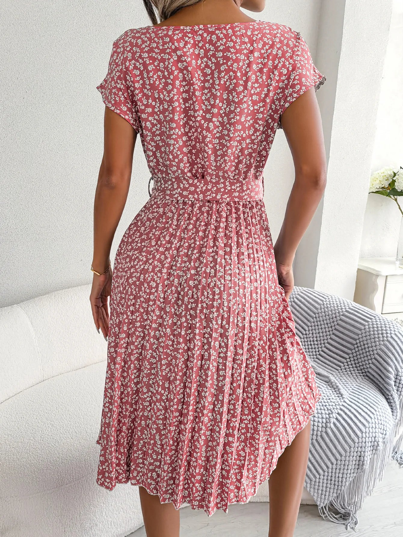 Floral Pleated Chic Summer Dress – High Waist, Short Sleeve, A-Line Knee-Length Dress for Women