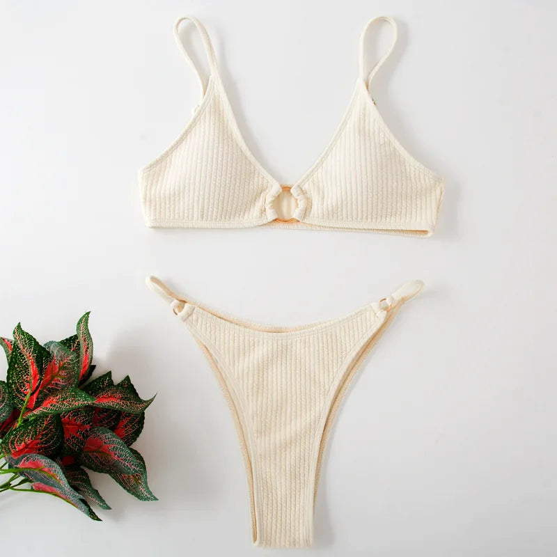 Simple Style Padded Bra Thong Swimsuit – 2025 Summer Collection