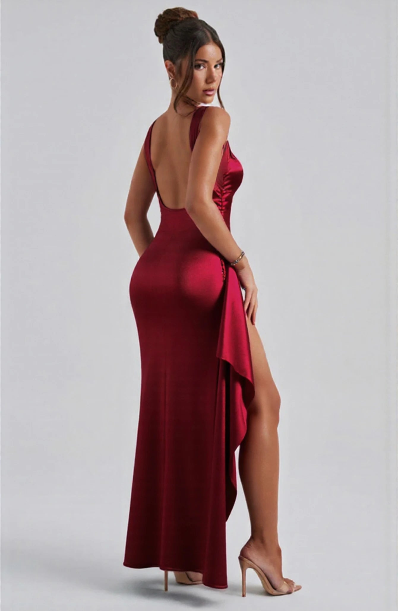 Sexy Sleeveless Round Neck Slit Long Elegant Backless Slim-Fitting Woven Dress – Nightclub & Evening Gown