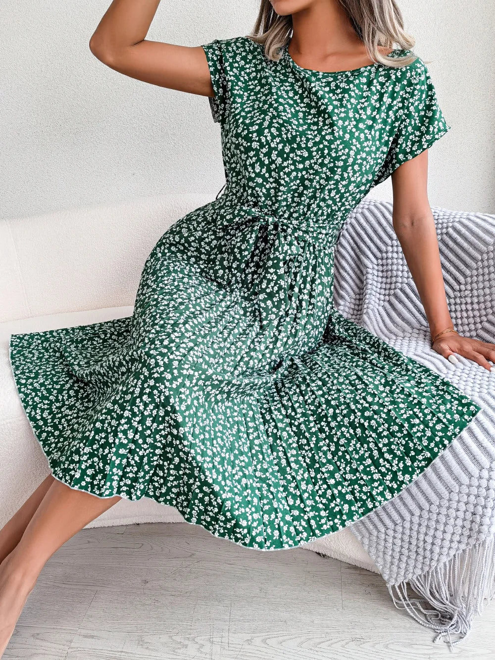 Floral Pleated Chic Summer Dress – High Waist, Short Sleeve, A-Line Knee-Length Dress for Women