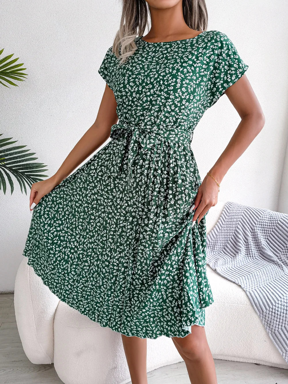 Floral Pleated Chic Summer Dress – High Waist, Short Sleeve, A-Line Knee-Length Dress for Women