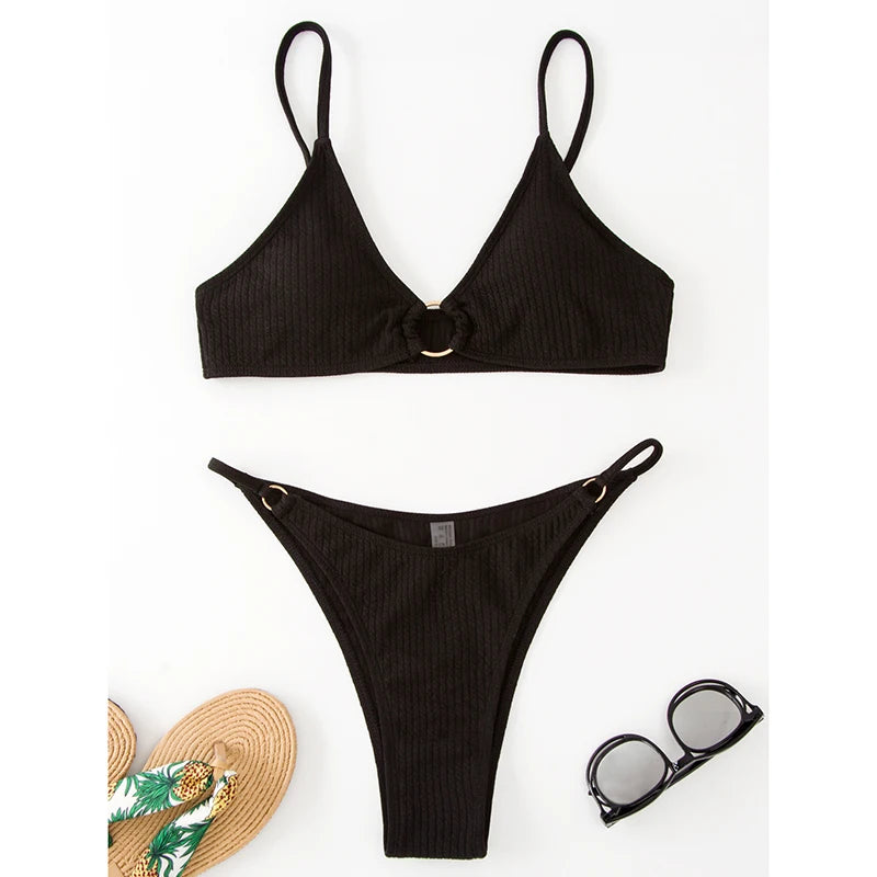 Simple Style Padded Bra Thong Swimsuit – 2025 Summer Collection