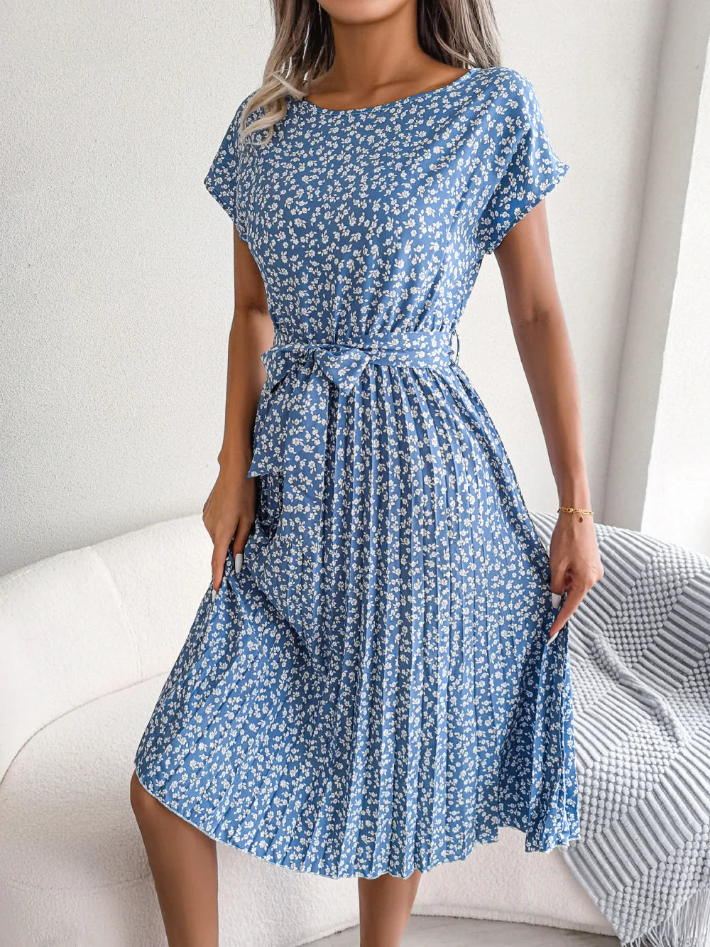 Floral Pleated Chic Summer Dress – High Waist, Short Sleeve, A-Line Knee-Length Dress for Women